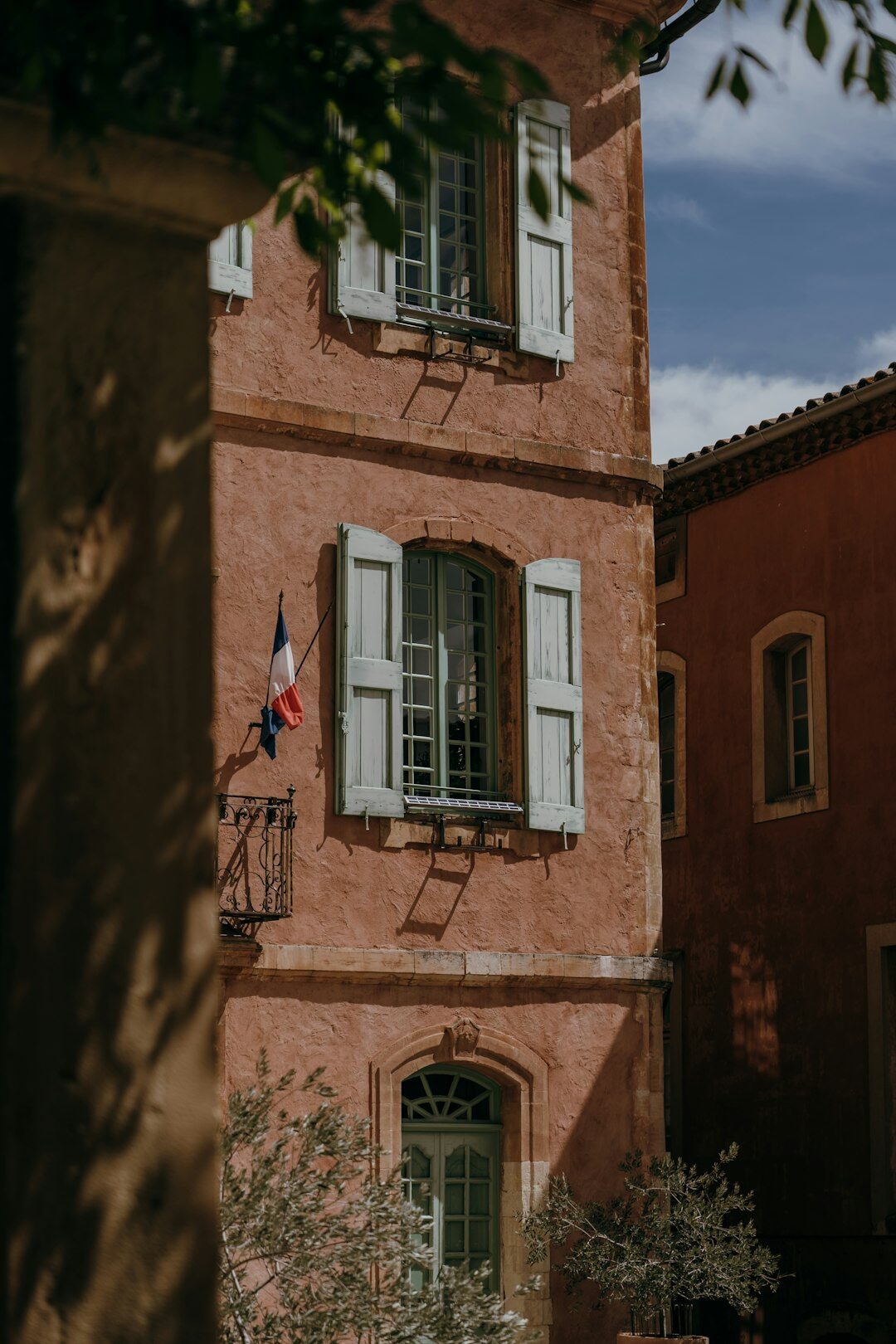 provence luxury villa exterior
