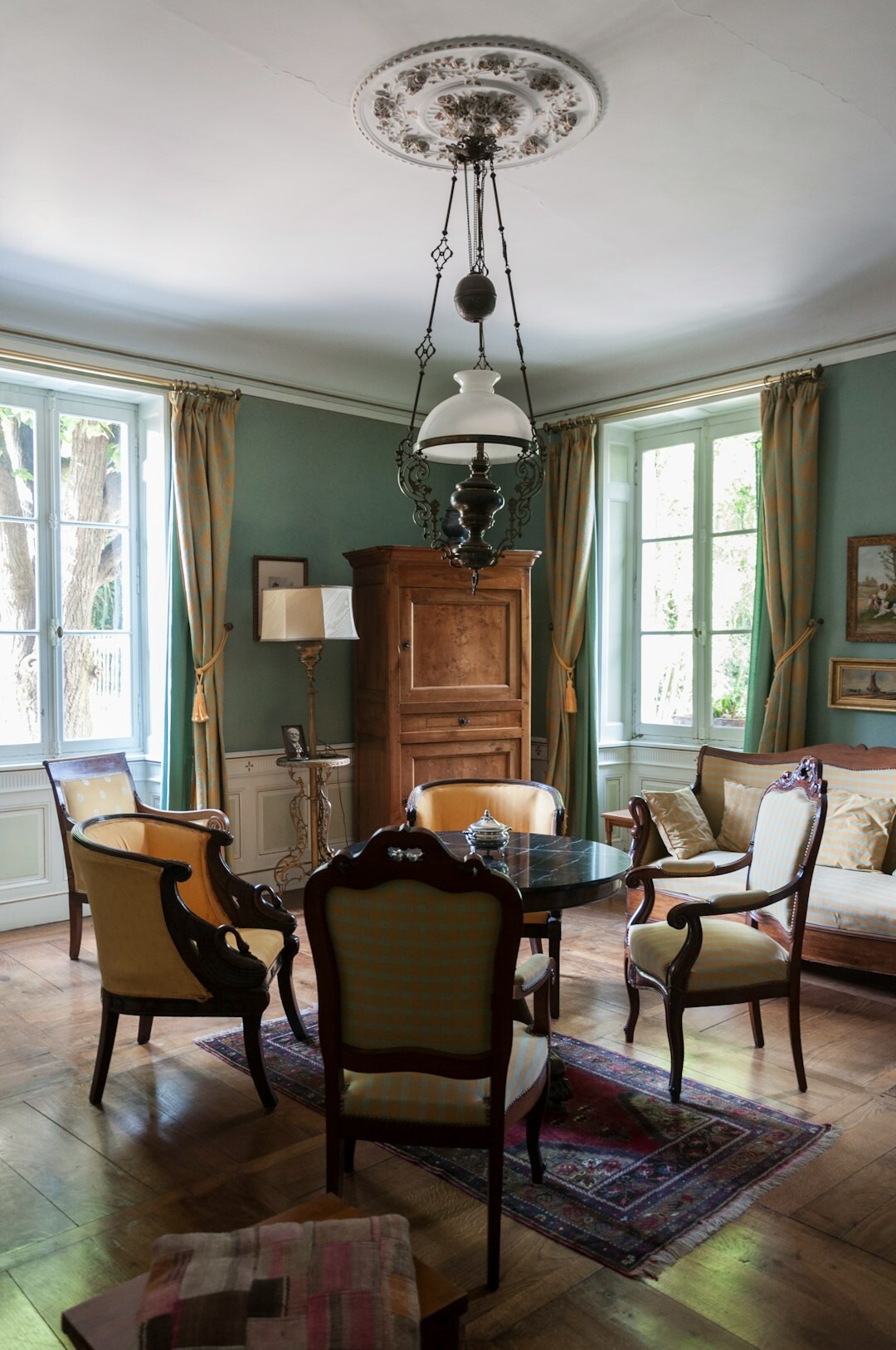 luxury french celebrity home interior